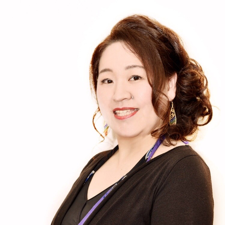 新田佳代子